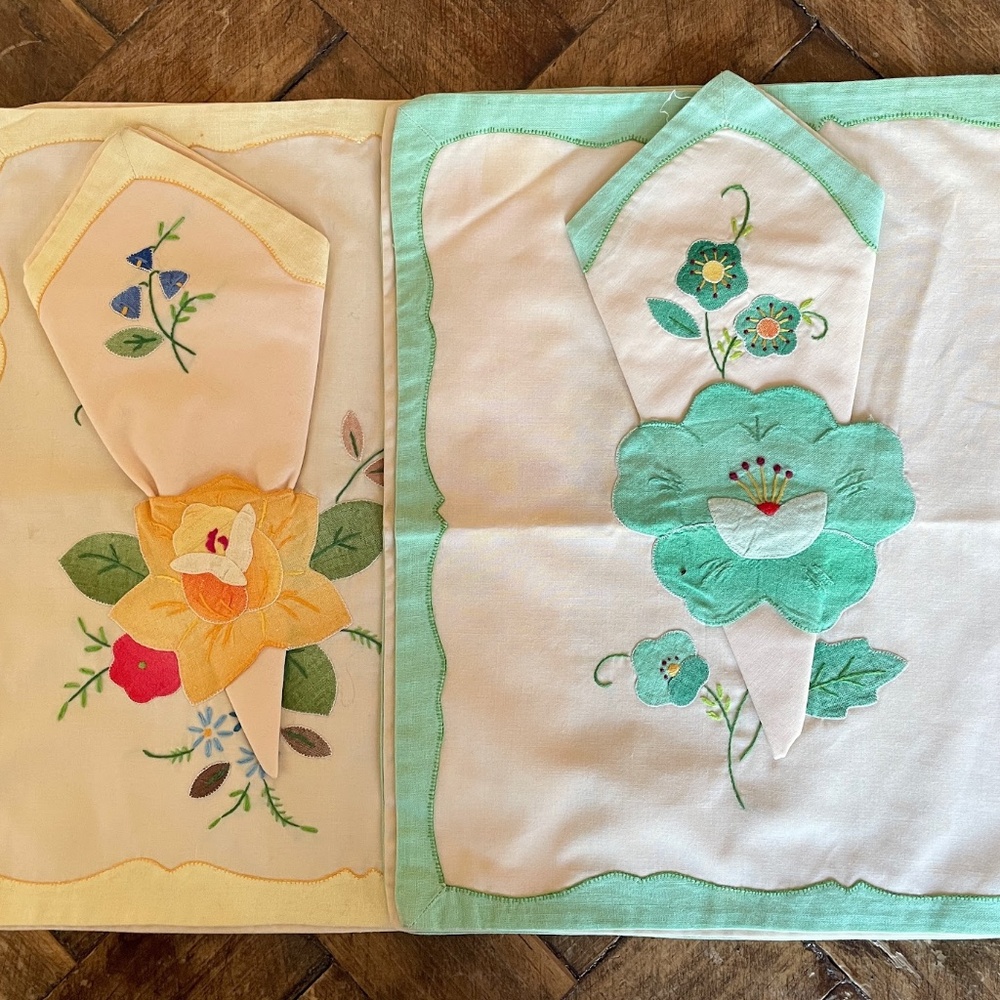 Linen embroidery tray mats with napkins, New, set of two.